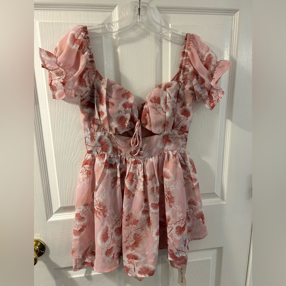 Chu Sau Beauty Pink Floral Romper/Playsuit; size S